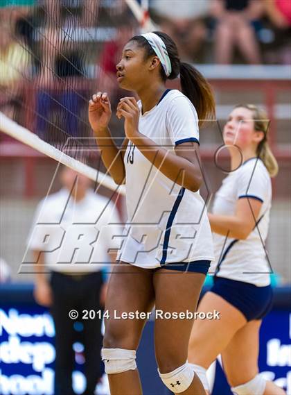 Thumbnail 2 in Reagan vs O'Connor photogallery.
