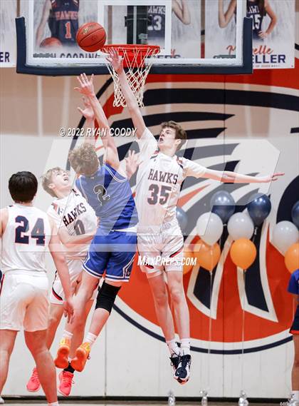 Thumbnail 3 in Gardner-Edgerton @ Olathe East photogallery.