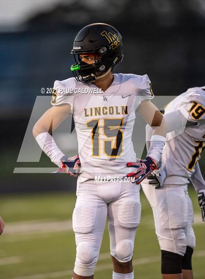 Thumbnail 1 in Lincoln @ Steilacoom photogallery.