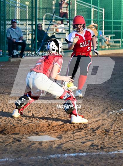 Thumbnail 2 in Galt vs. Bear River photogallery.