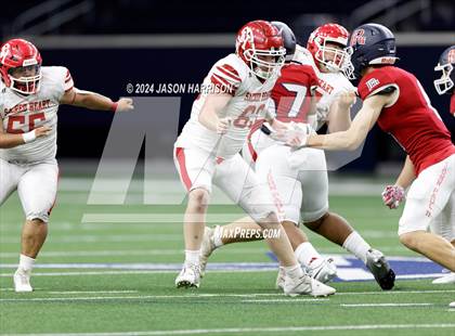 Thumbnail 2 in John Paul II vs. Sacred Heart photogallery.