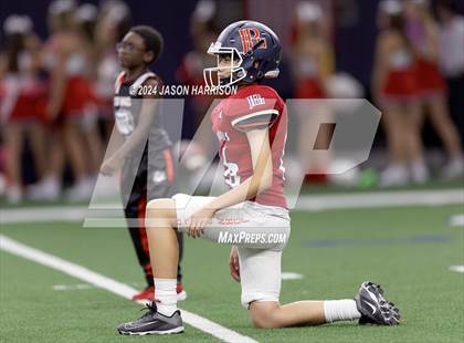 Thumbnail 1 in John Paul II vs. Sacred Heart photogallery.