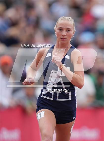 Thumbnail 1 in CHSAA Finals 4A (1600 Meter) photogallery.