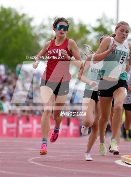 Thumbnail 1 in CHSAA Finals 4A (1600 Meter) photogallery.