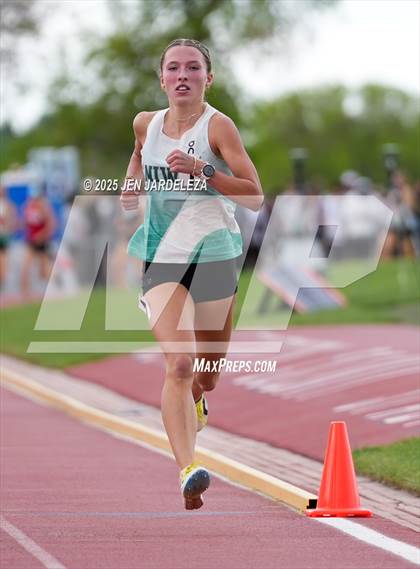 Thumbnail 1 in CHSAA Finals 4A (1600 Meter) photogallery.