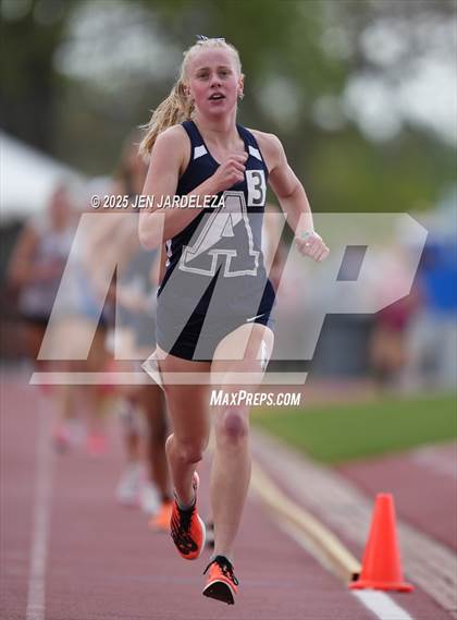 Thumbnail 3 in CHSAA Finals 4A (1600 Meter) photogallery.