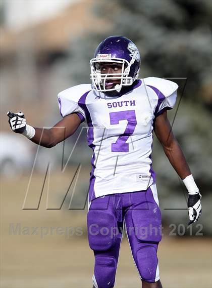 Thumbnail 3 in Denver South @ Mesa Ridge (CHSAA 4A Semifinal) photogallery.