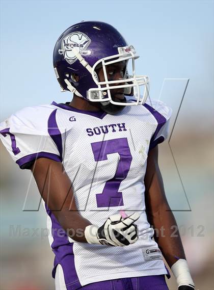 Thumbnail 3 in Denver South @ Mesa Ridge (CHSAA 4A Semifinal) photogallery.
