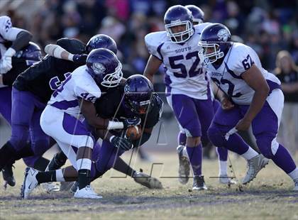 Thumbnail 3 in Denver South @ Mesa Ridge (CHSAA 4A Semifinal) photogallery.