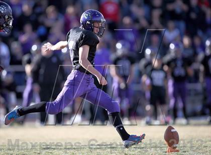 Thumbnail 2 in Denver South @ Mesa Ridge (CHSAA 4A Semifinal) photogallery.