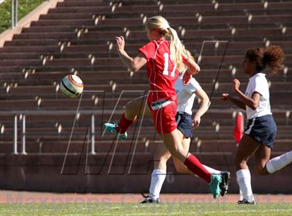 Thumbnail 3 in University vs Bay  photogallery.