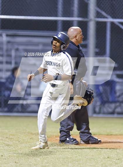 Thumbnail 3 in King @ Morgan photogallery.