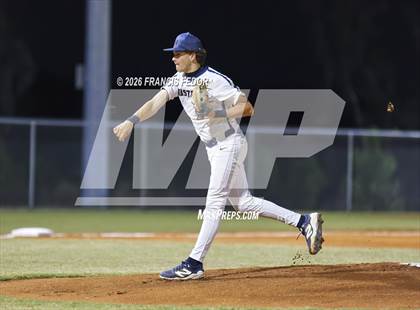 Thumbnail 2 in King @ Morgan photogallery.