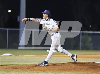 Thumbnail 2 in King @ Morgan photogallery.