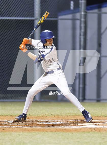 Thumbnail 2 in King @ Morgan photogallery.