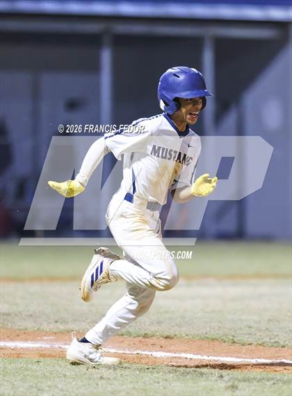 Thumbnail 3 in King @ Morgan photogallery.