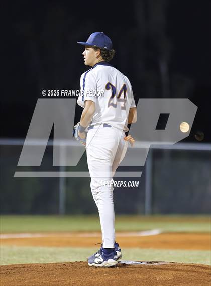 Thumbnail 1 in King @ Morgan photogallery.