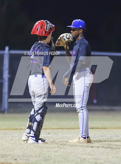 Thumbnail 1 in King @ Morgan photogallery.