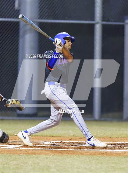 Thumbnail 3 in King @ Morgan photogallery.