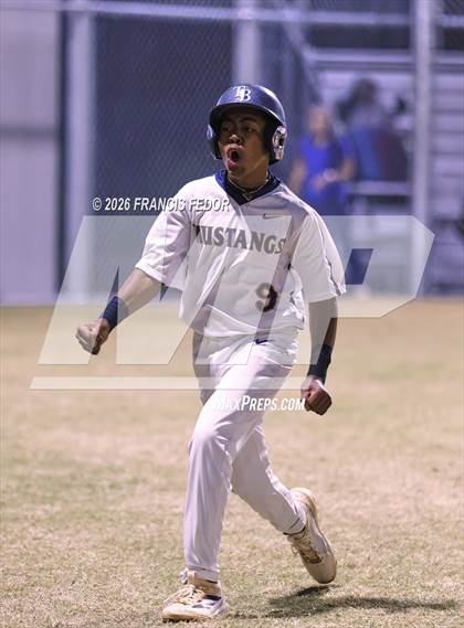 Thumbnail 2 in King @ Morgan photogallery.