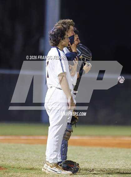 Thumbnail 2 in King @ Morgan photogallery.