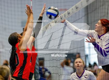 Thumbnail 2 in Cartersville vs. Morgan County (You Got Served) photogallery.