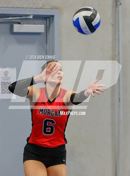 Thumbnail 3 in Cartersville vs. Morgan County (You Got Served) photogallery.