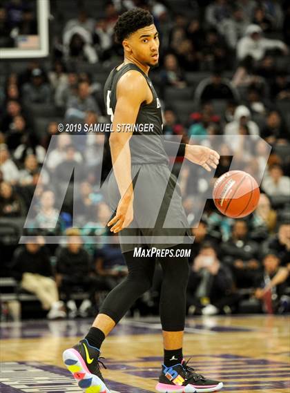 Thumbnail 3 in Sheldon vs. Sierra Canyon (CIF State Open Division Final) photogallery.