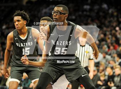 Thumbnail 3 in Sheldon vs. Sierra Canyon (CIF State Open Division Final) photogallery.