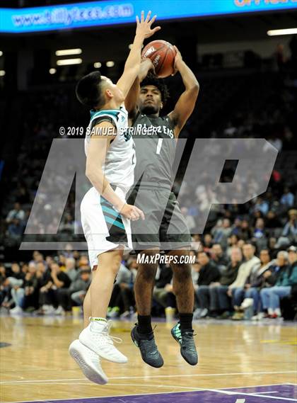 Thumbnail 1 in Sheldon vs. Sierra Canyon (CIF State Open Division Final) photogallery.