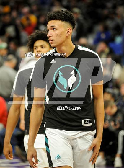 Thumbnail 3 in Sheldon vs. Sierra Canyon (CIF State Open Division Final) photogallery.