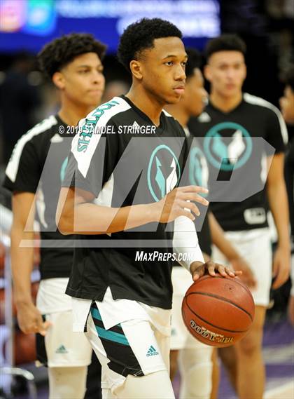Thumbnail 2 in Sheldon vs. Sierra Canyon (CIF State Open Division Final) photogallery.