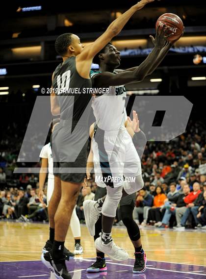 Thumbnail 1 in Sheldon vs. Sierra Canyon (CIF State Open Division Final) photogallery.