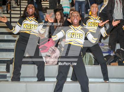 Thumbnail 3 in Van Nuys vs. King/Drew (CIF LACS D2 Final) photogallery.