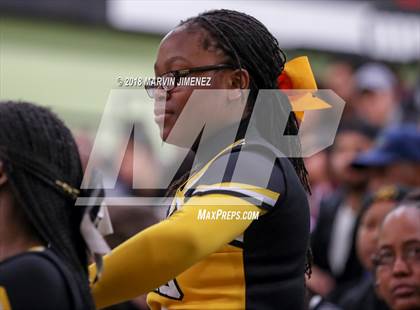 Thumbnail 1 in Van Nuys vs. King/Drew (CIF LACS D2 Final) photogallery.