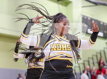 Thumbnail 1 in Van Nuys vs. King/Drew (CIF LACS D2 Final) photogallery.