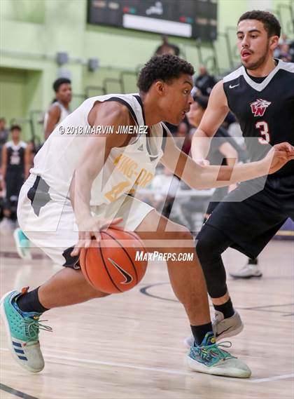 Thumbnail 3 in Van Nuys vs. King/Drew (CIF LACS D2 Final) photogallery.