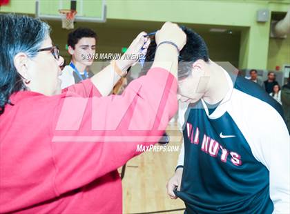 Thumbnail 1 in Van Nuys vs. King/Drew (CIF LACS D2 Final) photogallery.