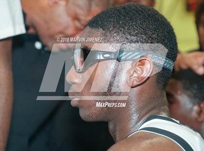 Thumbnail 2 in Van Nuys vs. King/Drew (CIF LACS D2 Final) photogallery.