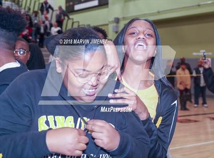 Thumbnail 1 in Van Nuys vs. King/Drew (CIF LACS D2 Final) photogallery.