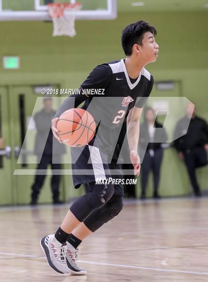 Thumbnail 3 in Van Nuys vs. King/Drew (CIF LACS D2 Final) photogallery.