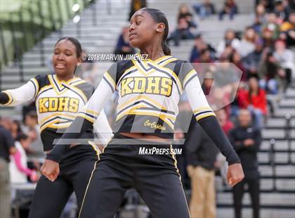 Thumbnail 1 in Van Nuys vs. King/Drew (CIF LACS D2 Final) photogallery.
