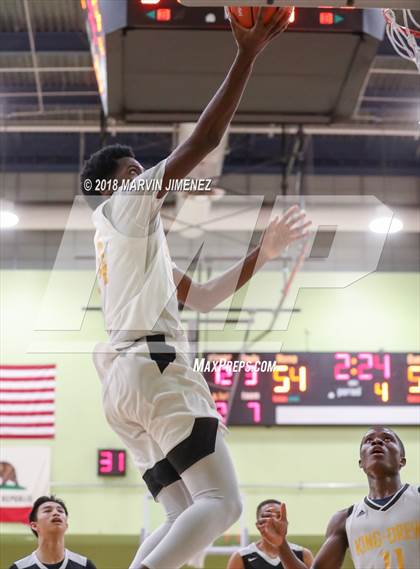Thumbnail 1 in Van Nuys vs. King/Drew (CIF LACS D2 Final) photogallery.