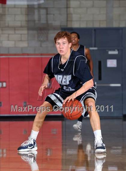 Thumbnail 1 in Flintridge Prep vs. Muir (CIF SS 5AA Final) photogallery.