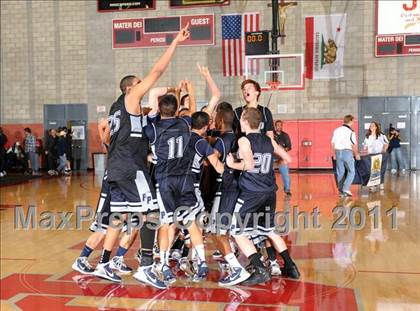 Thumbnail 3 in Flintridge Prep vs. Muir (CIF SS 5AA Final) photogallery.