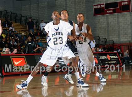 Thumbnail 1 in Flintridge Prep vs. Muir (CIF SS 5AA Final) photogallery.