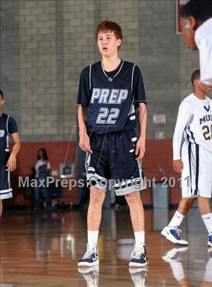 Thumbnail 3 in Flintridge Prep vs. Muir (CIF SS 5AA Final) photogallery.