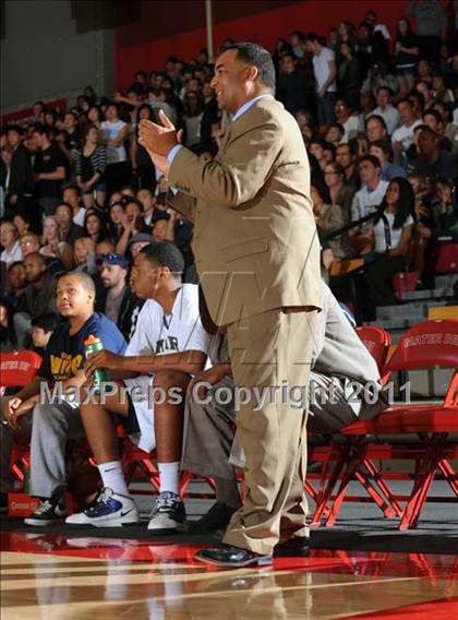 Thumbnail 3 in Flintridge Prep vs. Muir (CIF SS 5AA Final) photogallery.