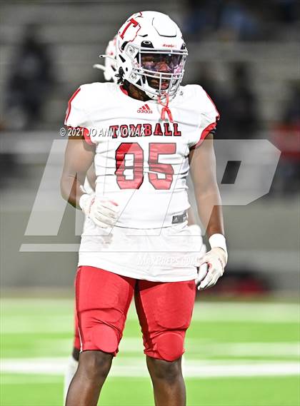 Thumbnail 2 in Cypress Park vs. Tomball (UIL 6A Bi-District Playoff) photogallery.
