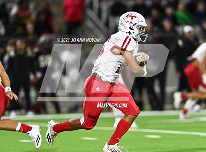 Thumbnail 3 in Cypress Park vs. Tomball (UIL 6A Bi-District Playoff) photogallery.